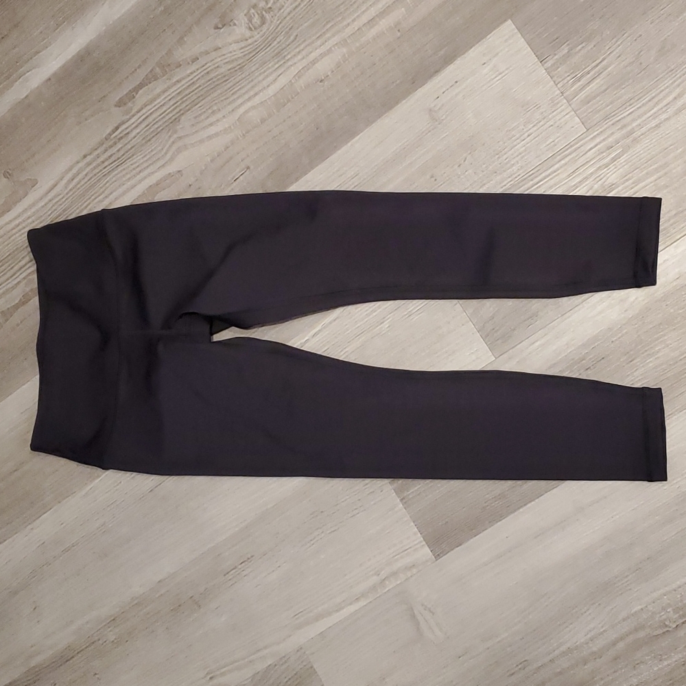 BR cool touch 7/8 length leggings